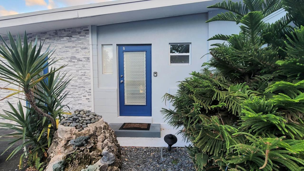 Beachway Inn Lantana Eksteriør billede